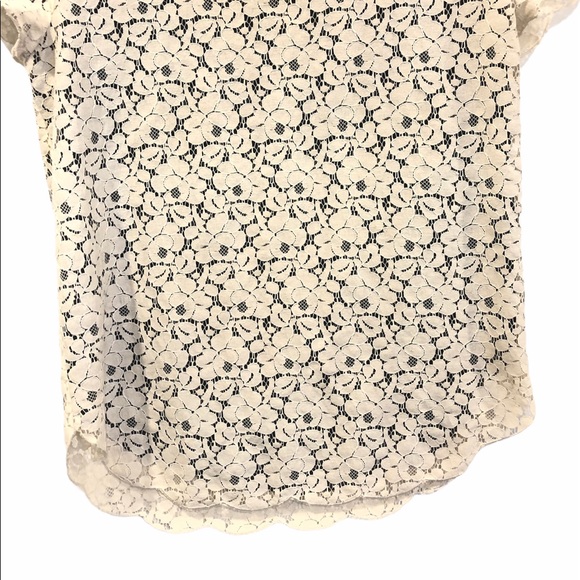 Aritizia Talulah Lace Overlay T-Shirt Medium - Picture 3 of 11